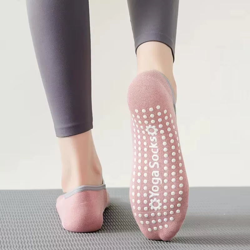 Woman's Breathable Non-Slip Yoga Socks - JoyClik